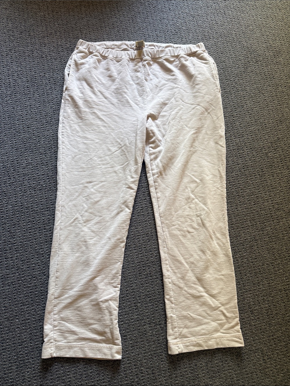 Women’s light grey cream taupe L.L. Bean sweatpants xl garment dyed cotton